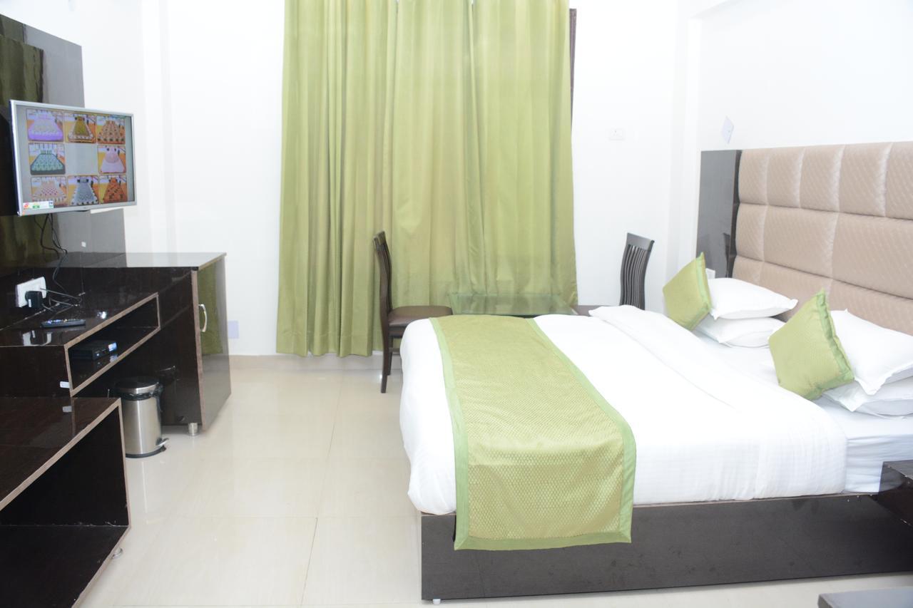 Hotel Mount View Katra  Exterior photo