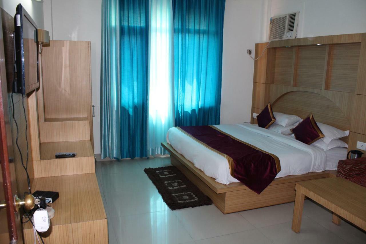 Hotel Mount View Katra  Exterior photo